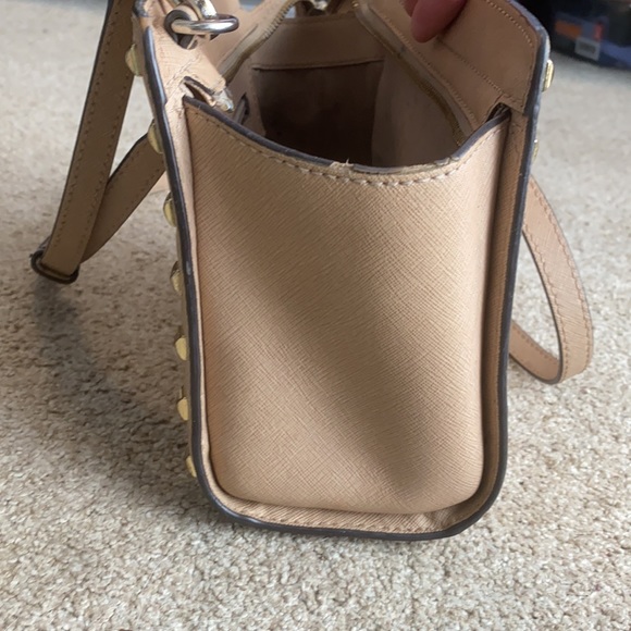 Purse - Picture 4 of 4